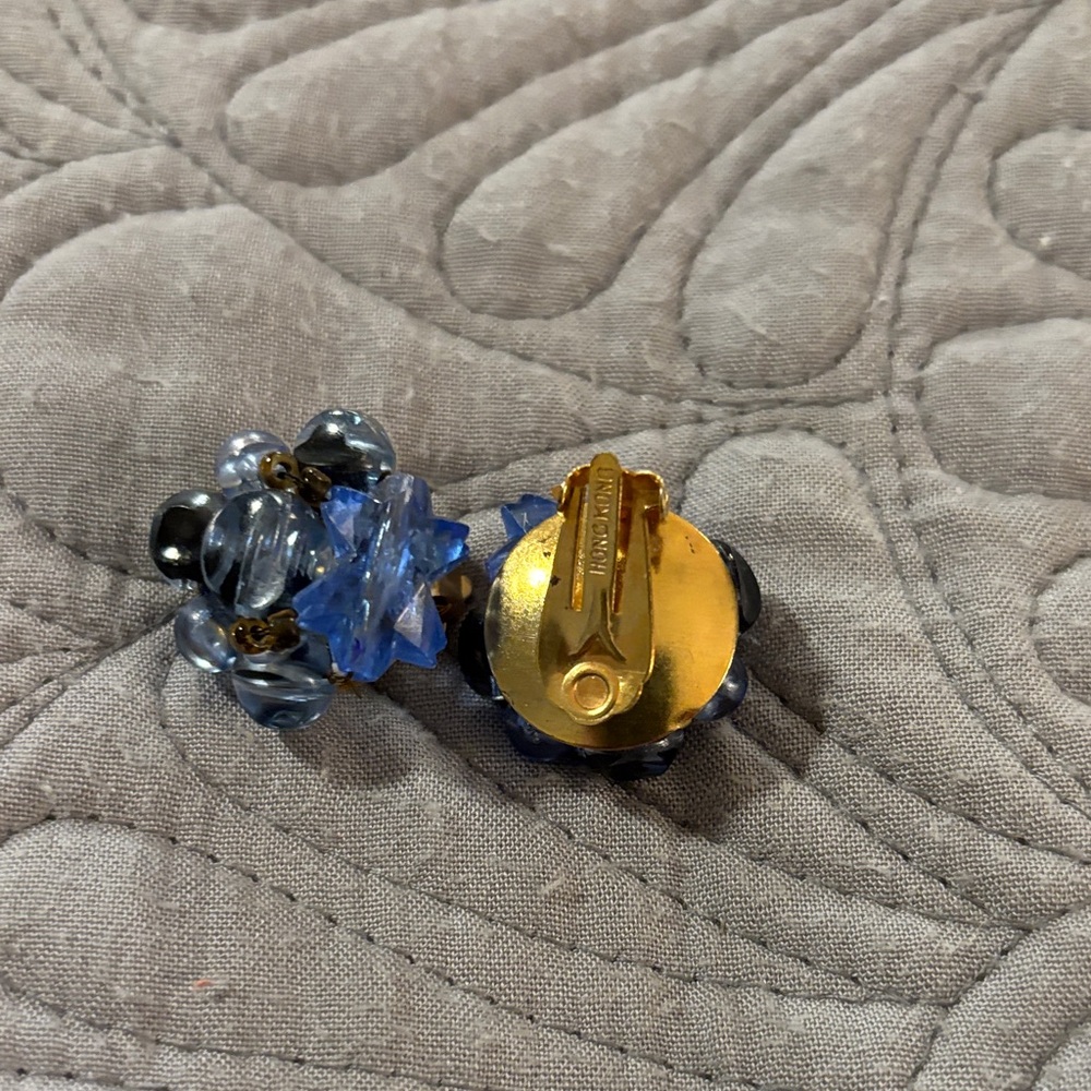 Vintage Blue and Gold Clip-On Earrings